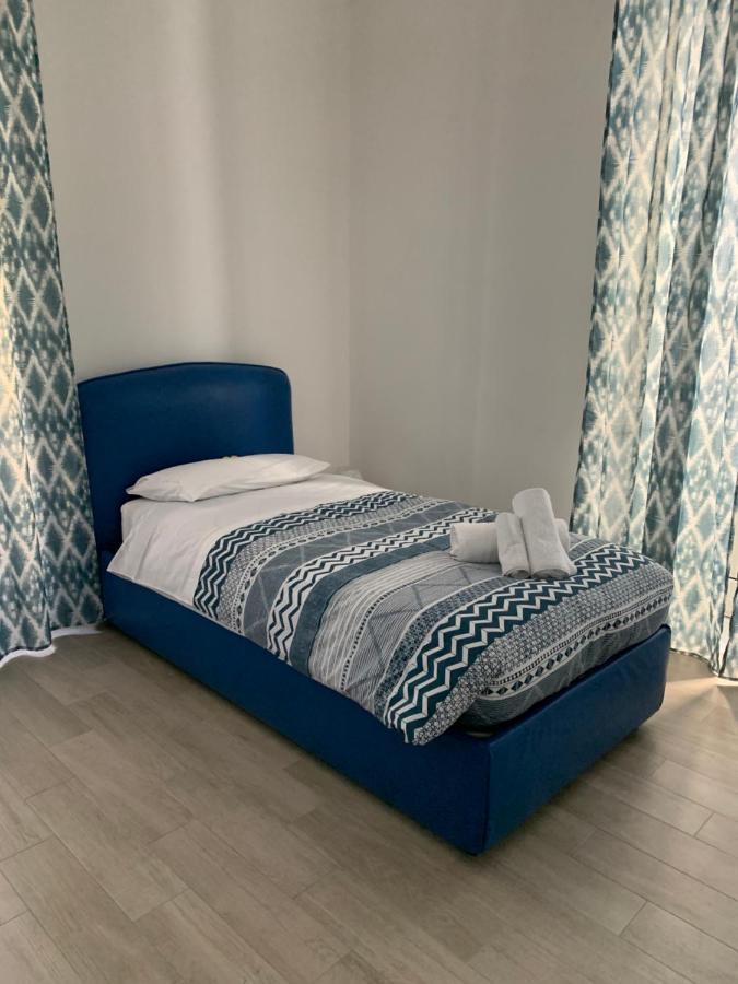 La Porta Di Carmy Apartment เนเปิลส์ ภายนอก รูปภาพ