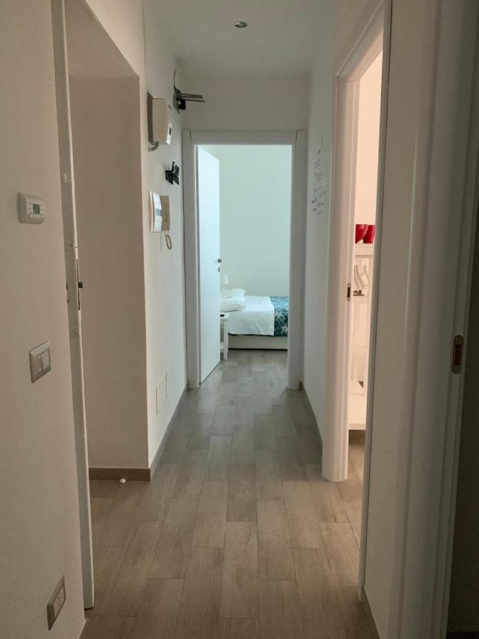 La Porta Di Carmy Apartment เนเปิลส์ ภายนอก รูปภาพ